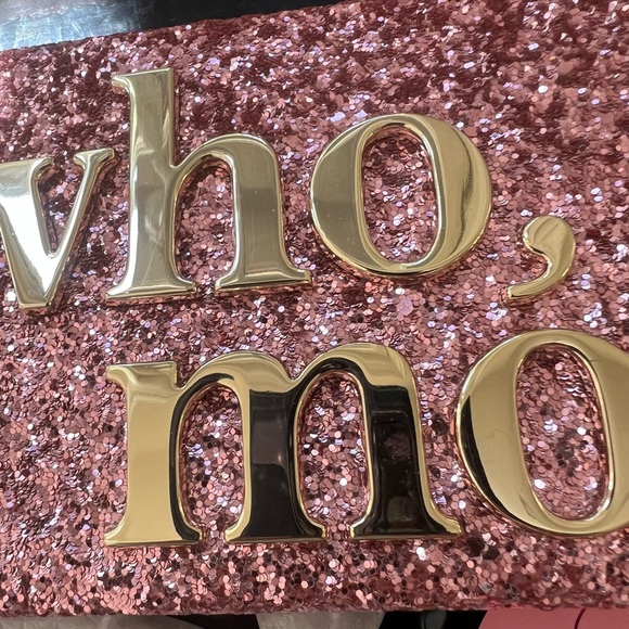 *SOLD* Kate Spade Who Moi Miss Piggy Clutch - Picture 6 of 16